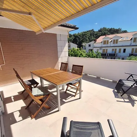 Bepina Apartment Rab Town